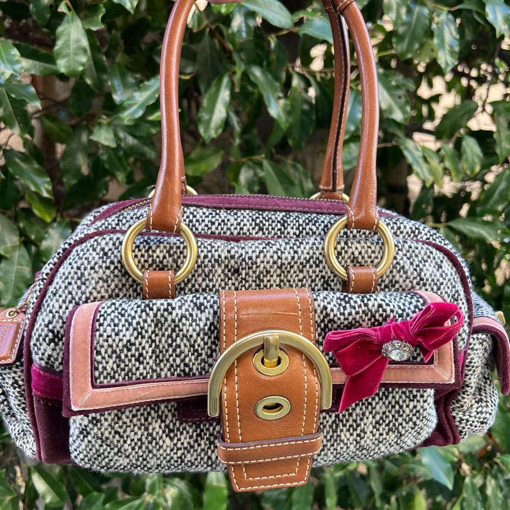 SOLD- Coach Vintage Tweed & Leather Soho 2005 Collectors